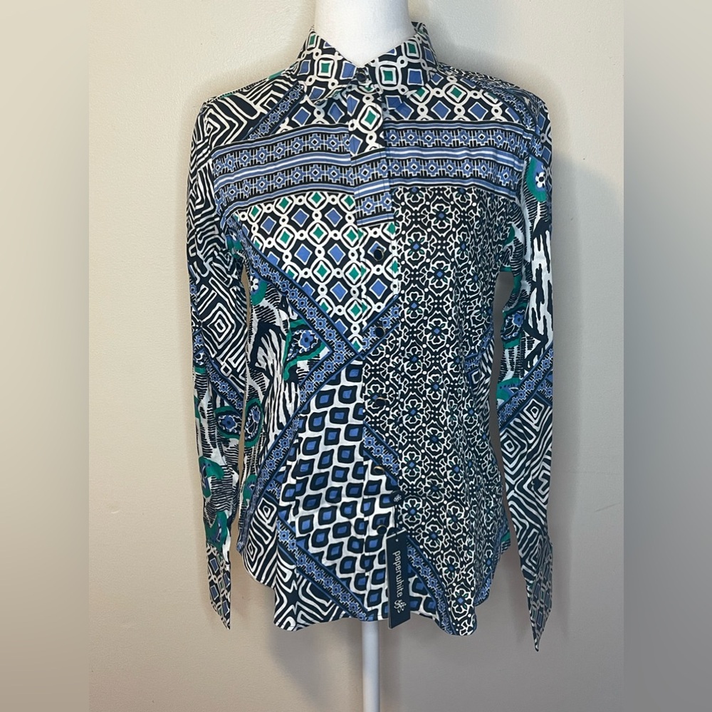 - Paperwhite Woman’s Long Sleeve Button-Up Blouse Size 06
